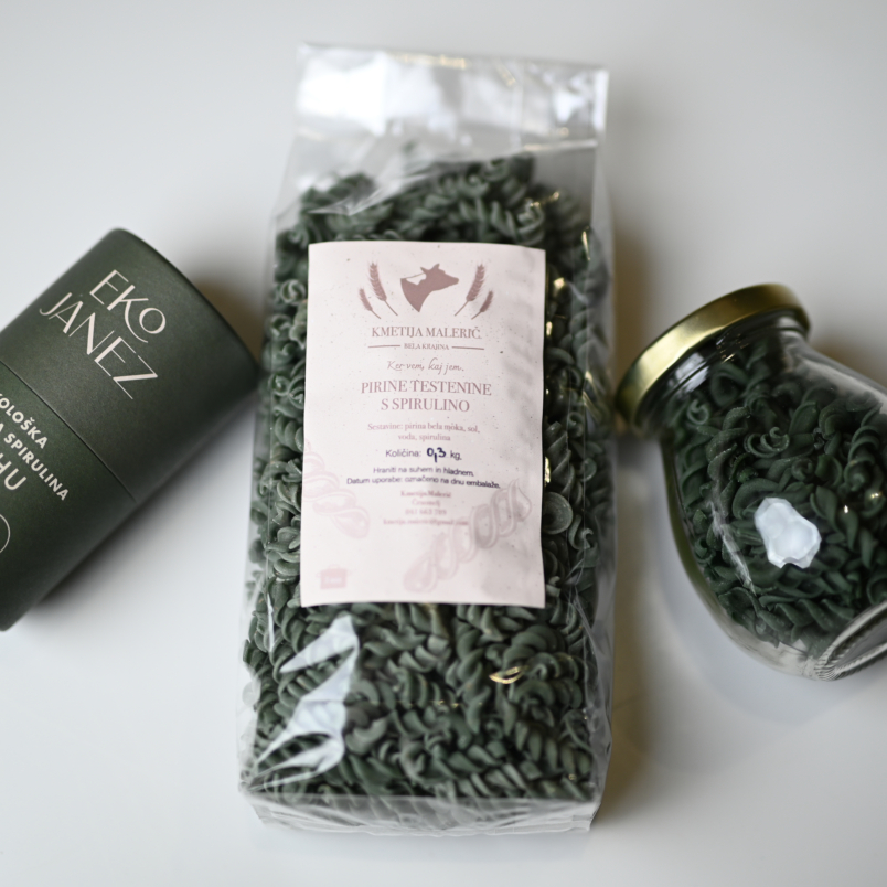 Pirine testenine s spirulino
